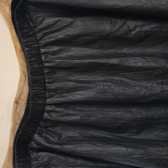 Black,skirt,vegan leather,stretch,MLBM - Picture 2 of 6